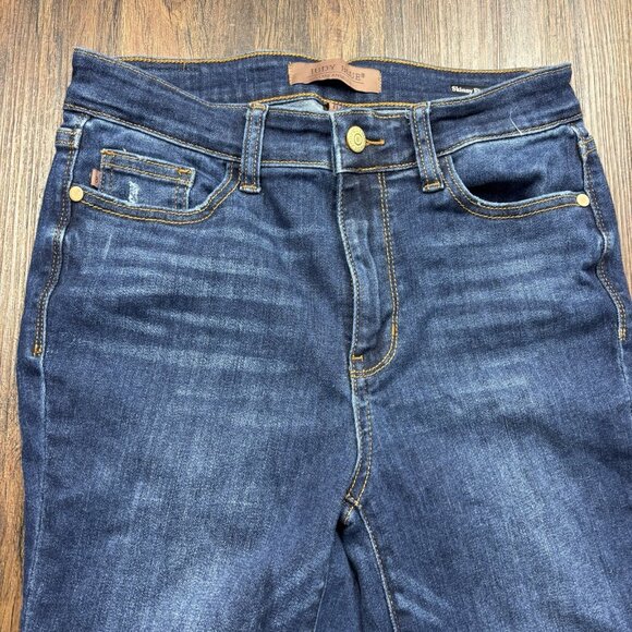 Judy Blue Skinny Fit Capri Jeans JB72115DK  Distressed Medium Wash Size 7/28 - Picture 3 of 12